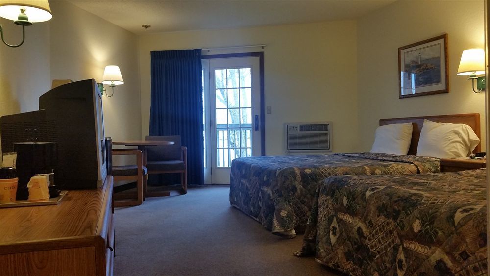Harbor Lights Lodge Kewaunee Экстерьер фото